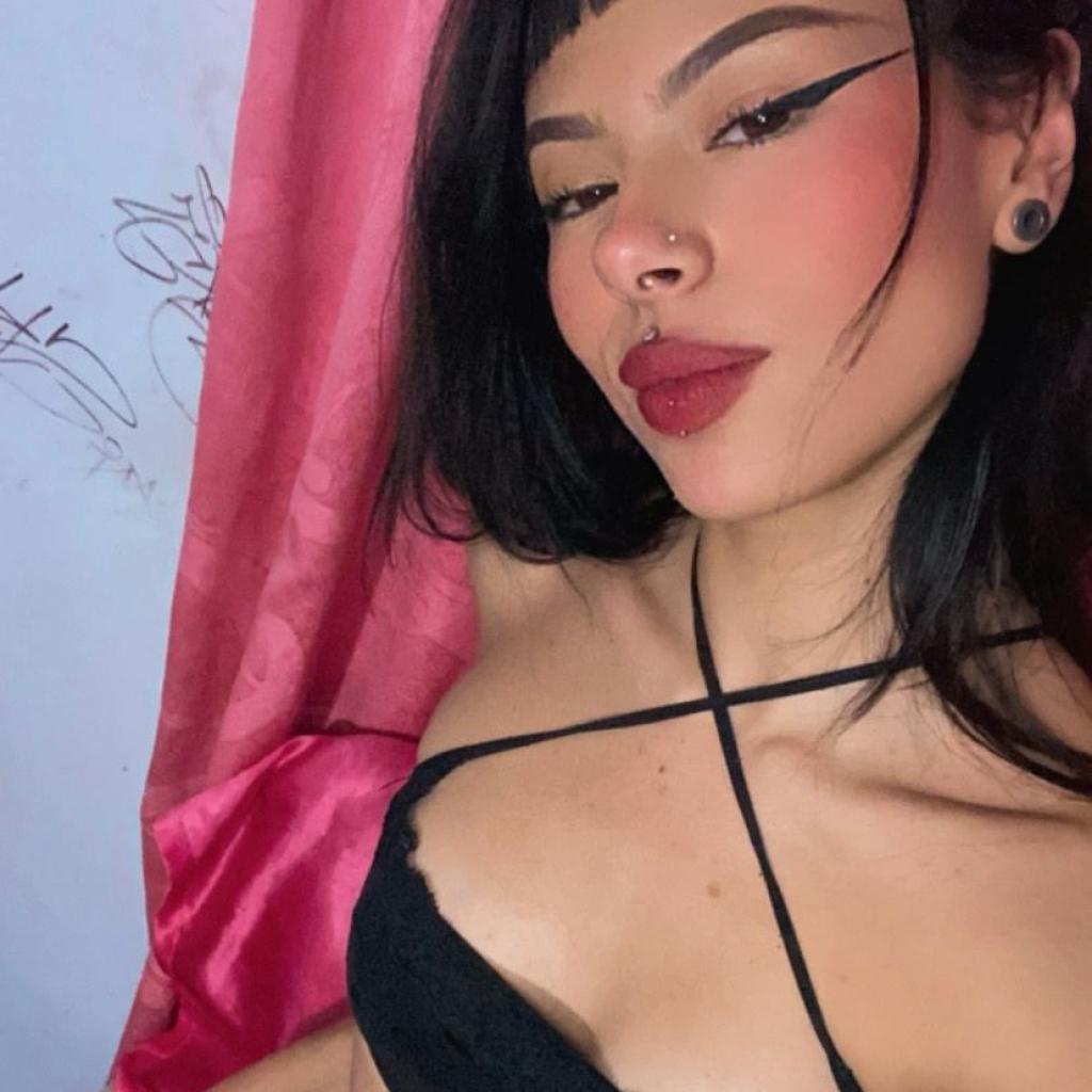 Eyleen Eyleen